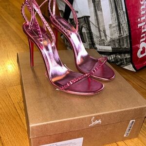 Christian Louboutin SZ 40.5